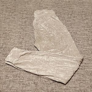 Lululemon- Velour Crush Pants